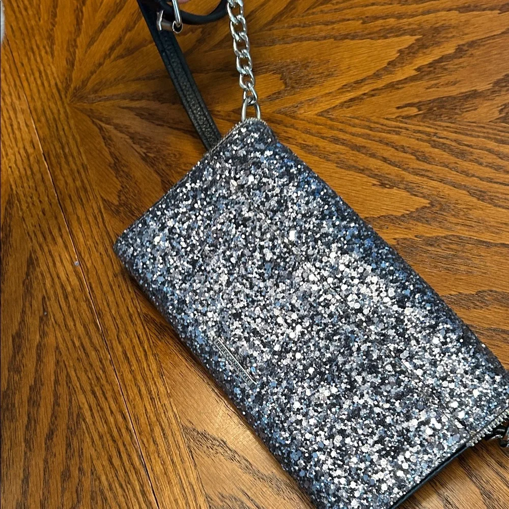 Rebecca Minkoff🩶Silver and Black Sparkle Glitter Leo Clutch/Crossbody  8”W x 4”H